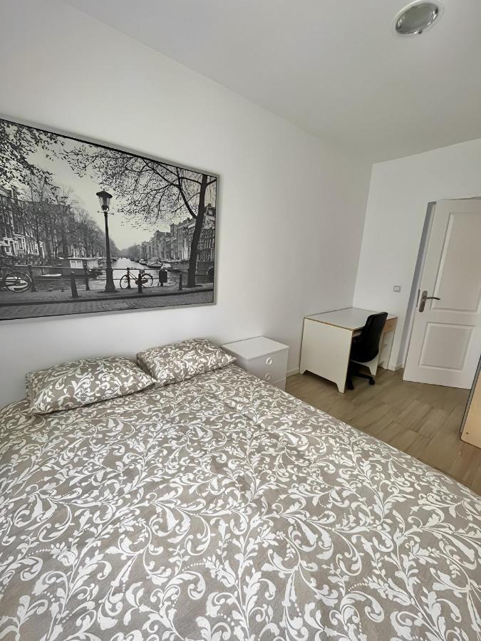 מדריד Centrico Aire Acondicionado 3 Habitaciones Zona Aparcamiento Gratuito מראה חיצוני תמונה