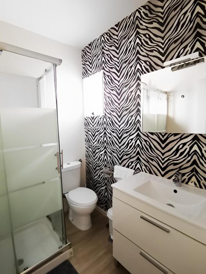 מדריד Centrico Aire Acondicionado 3 Habitaciones Zona Aparcamiento Gratuito מראה חיצוני תמונה